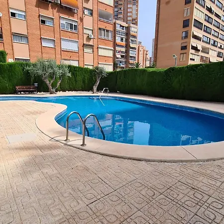 Monver If Apartment *